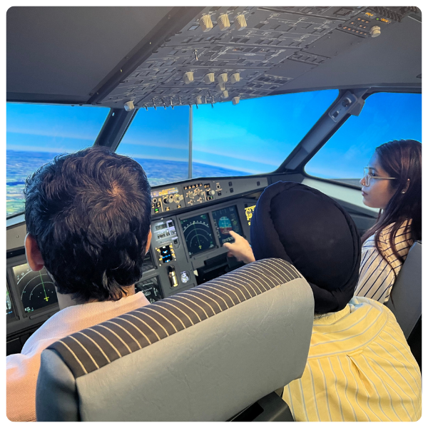 golden-epaulettes-aviation-students-16.png